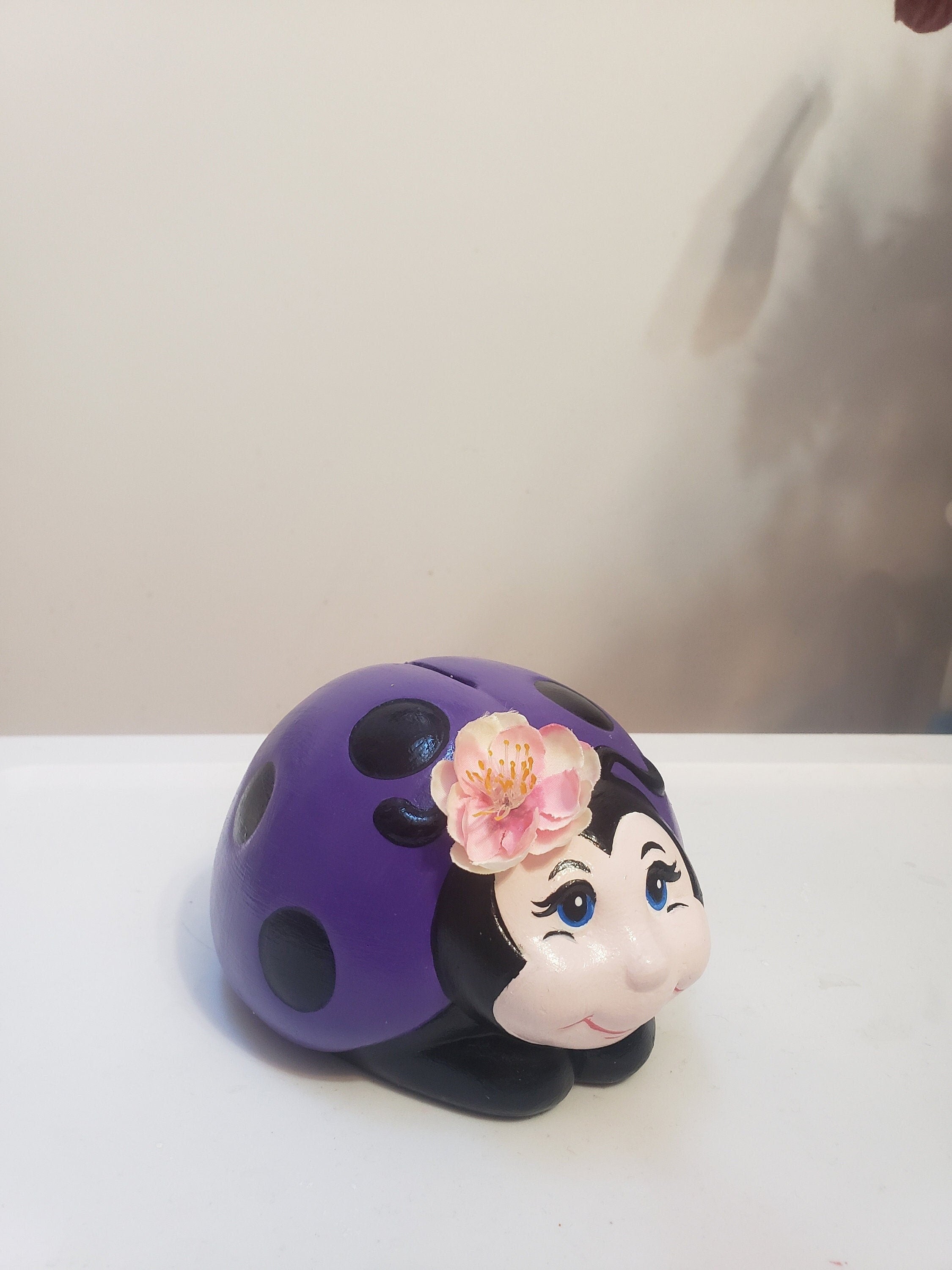 Personalized girls bank/lady bug bank/piggy bank/baby bank/Baby gift/Baby shower gift