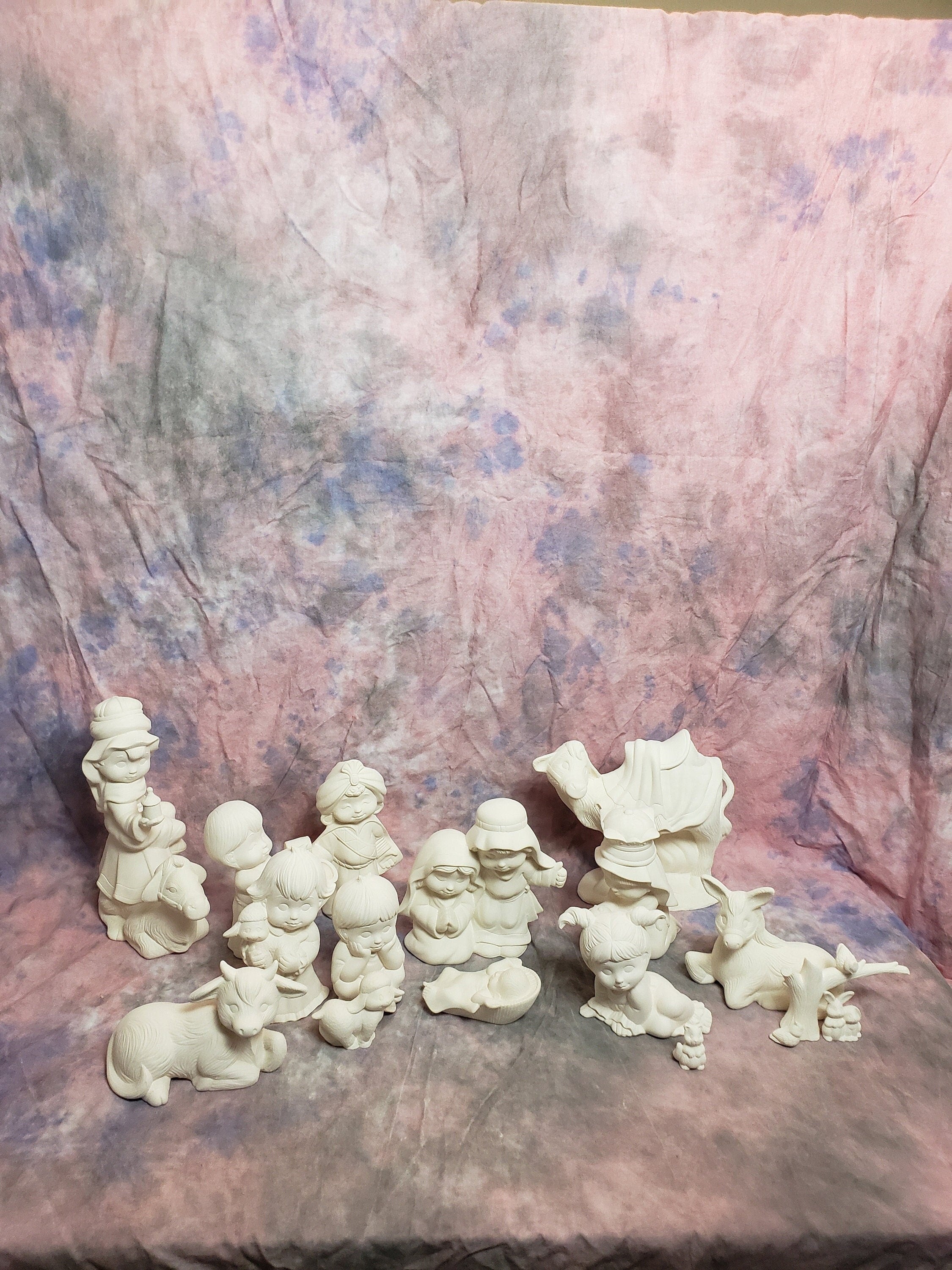 Nativity set: paint your own/Ceramic bisque Sweet Tốt Nativity set