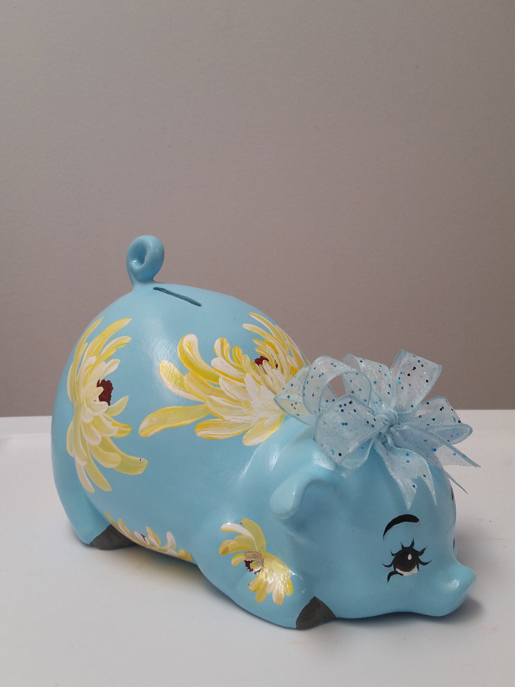 Piggy bank/personalized piggy bank/custom piggy bank/girls piggy bank/ceramic piggy bank/baby gift/baby shower gift/birthday gift