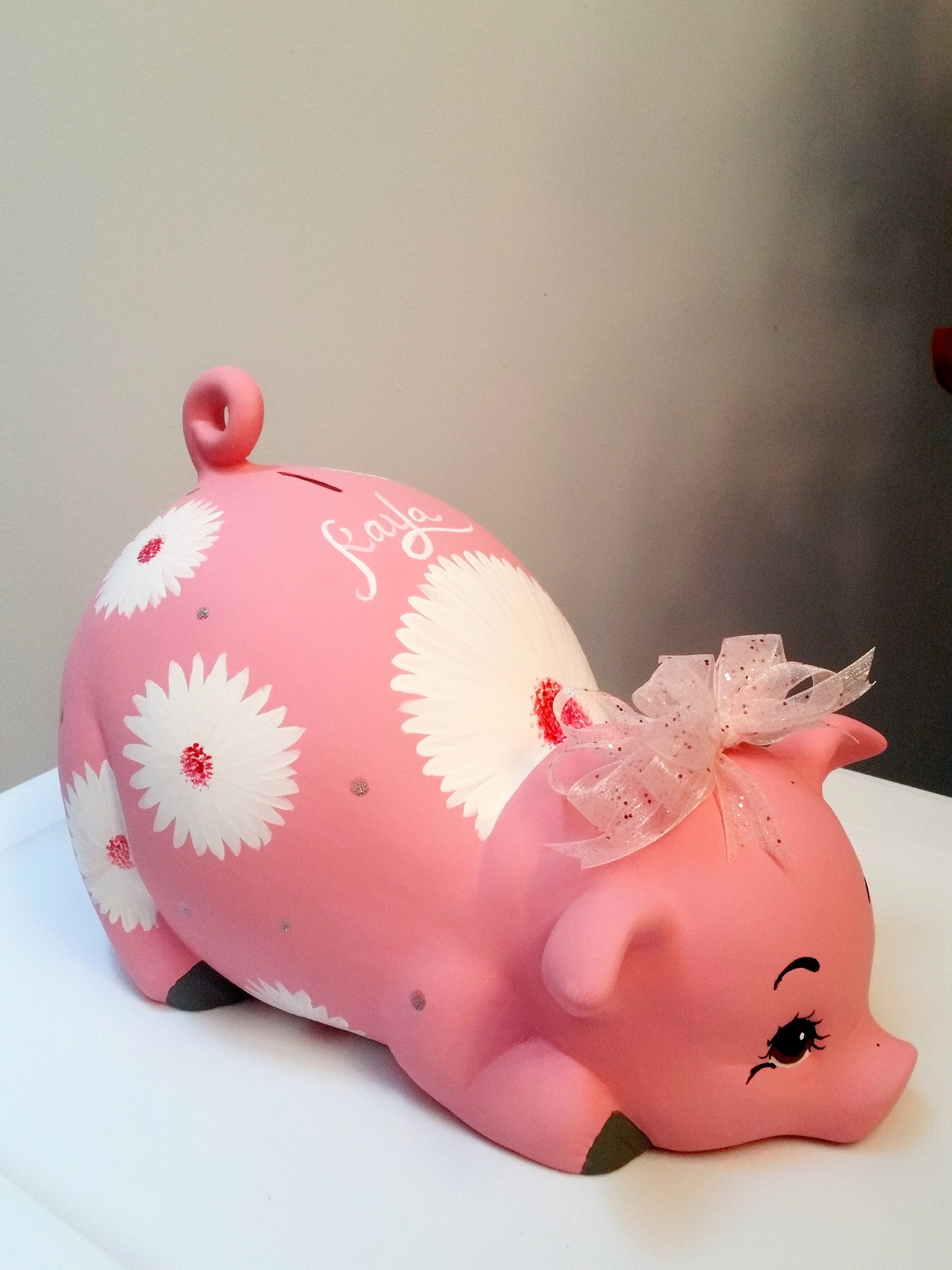 Piggy bank/personalized piggy bank/custom piggy bank/girls piggy bank/ceramic piggy bank/baby gift/baby shower gift/birthday gift