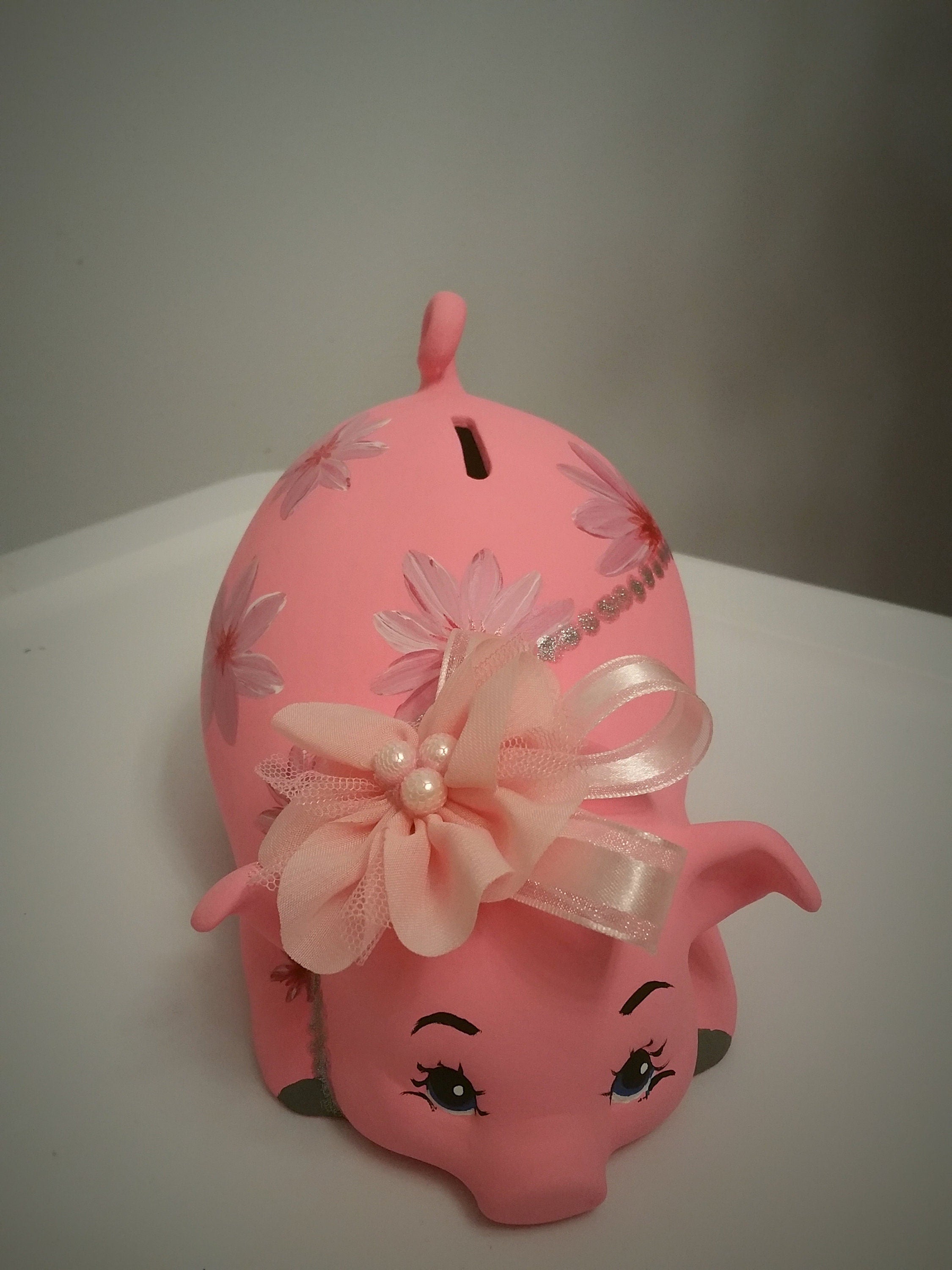 Piggy bank/girls piggy bank/personalized piggy bank/custom piggy bank/baby gift/baby shower gift/birthday gift