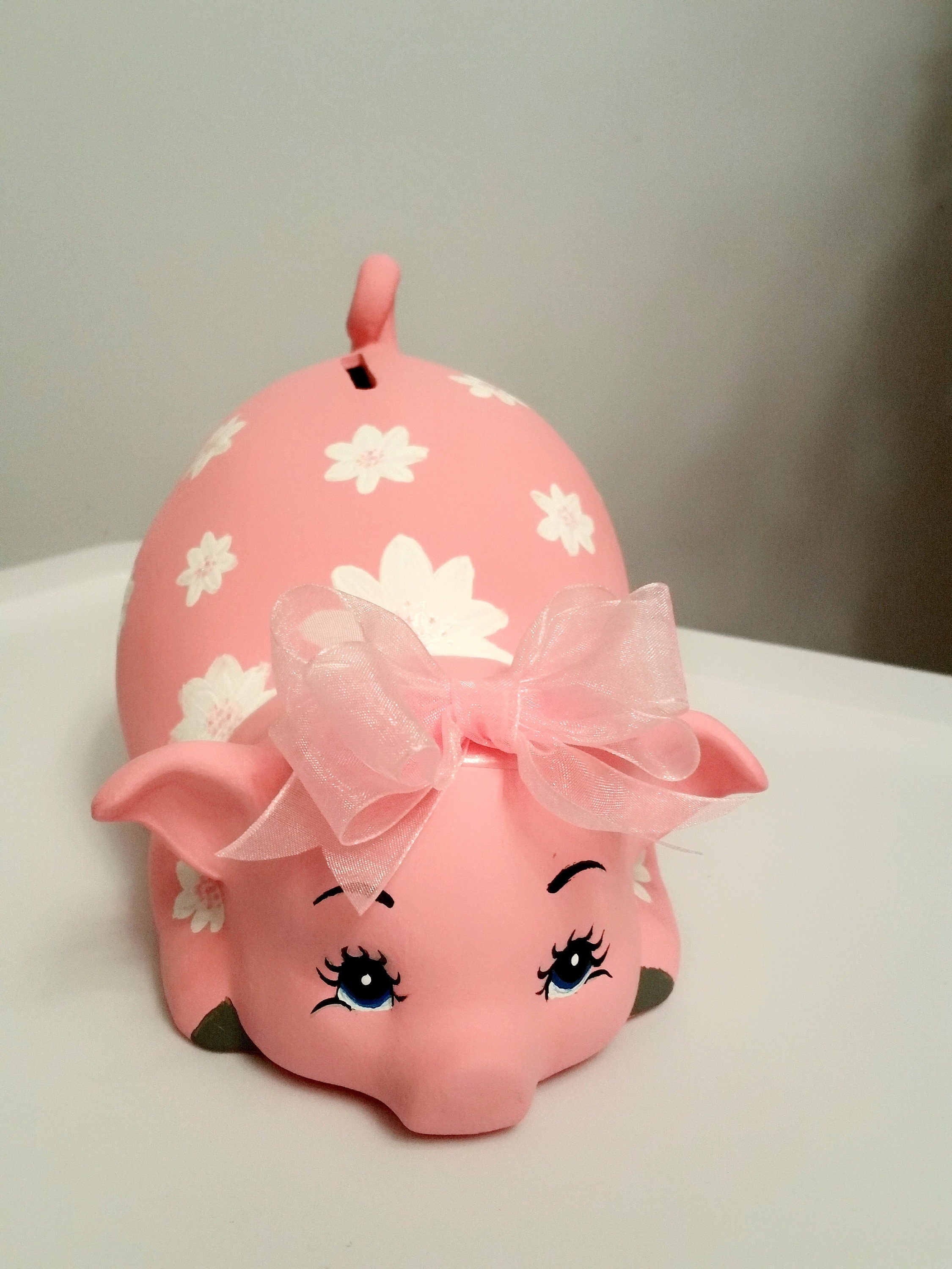 Piggy bank/personalized piggy bank/girls piggy bank/baby gift/baby shower gift