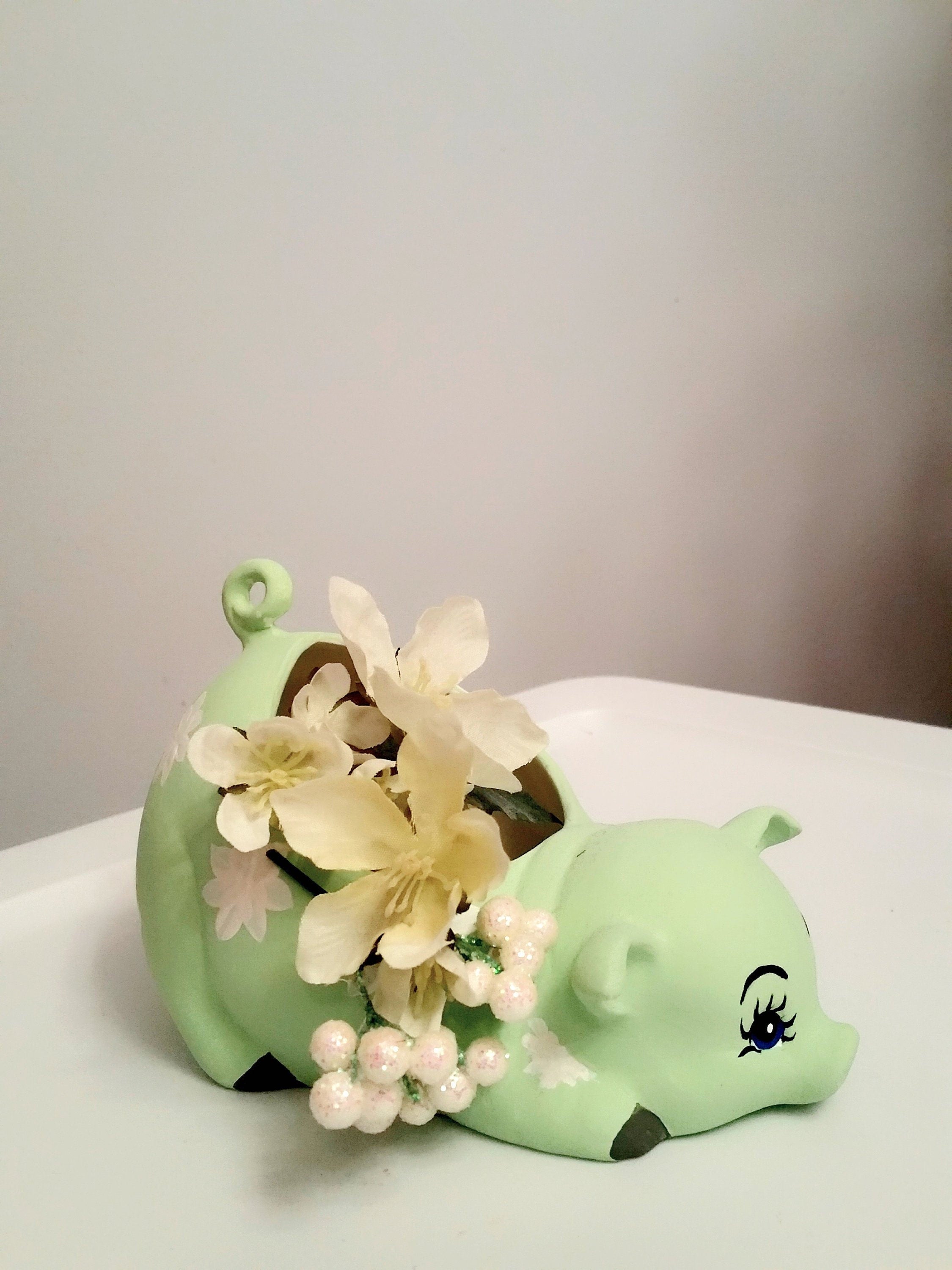 Flower planter/scrubby/home decor