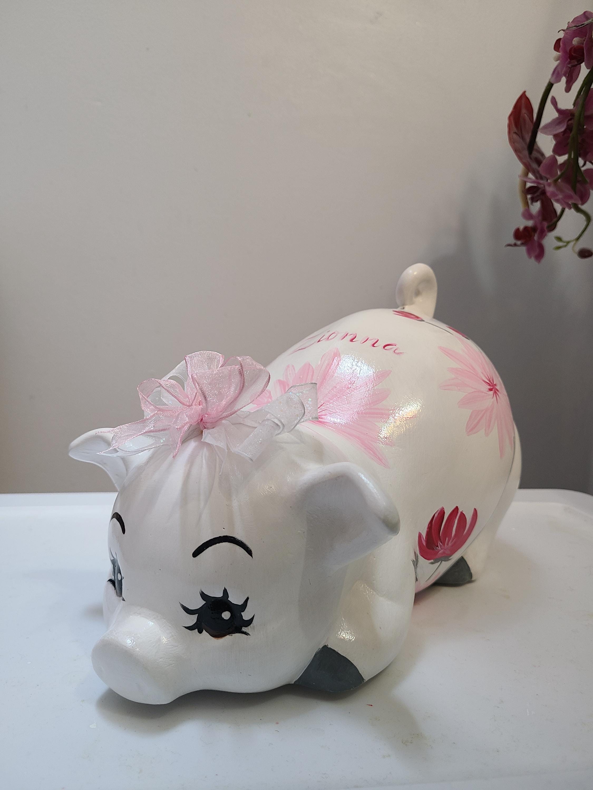 Piggy bank/personalized piggy bank/custom piggy bank/girls piggy bank/ceramic piggy bank/baby gift/baby shower gift/birthday gift