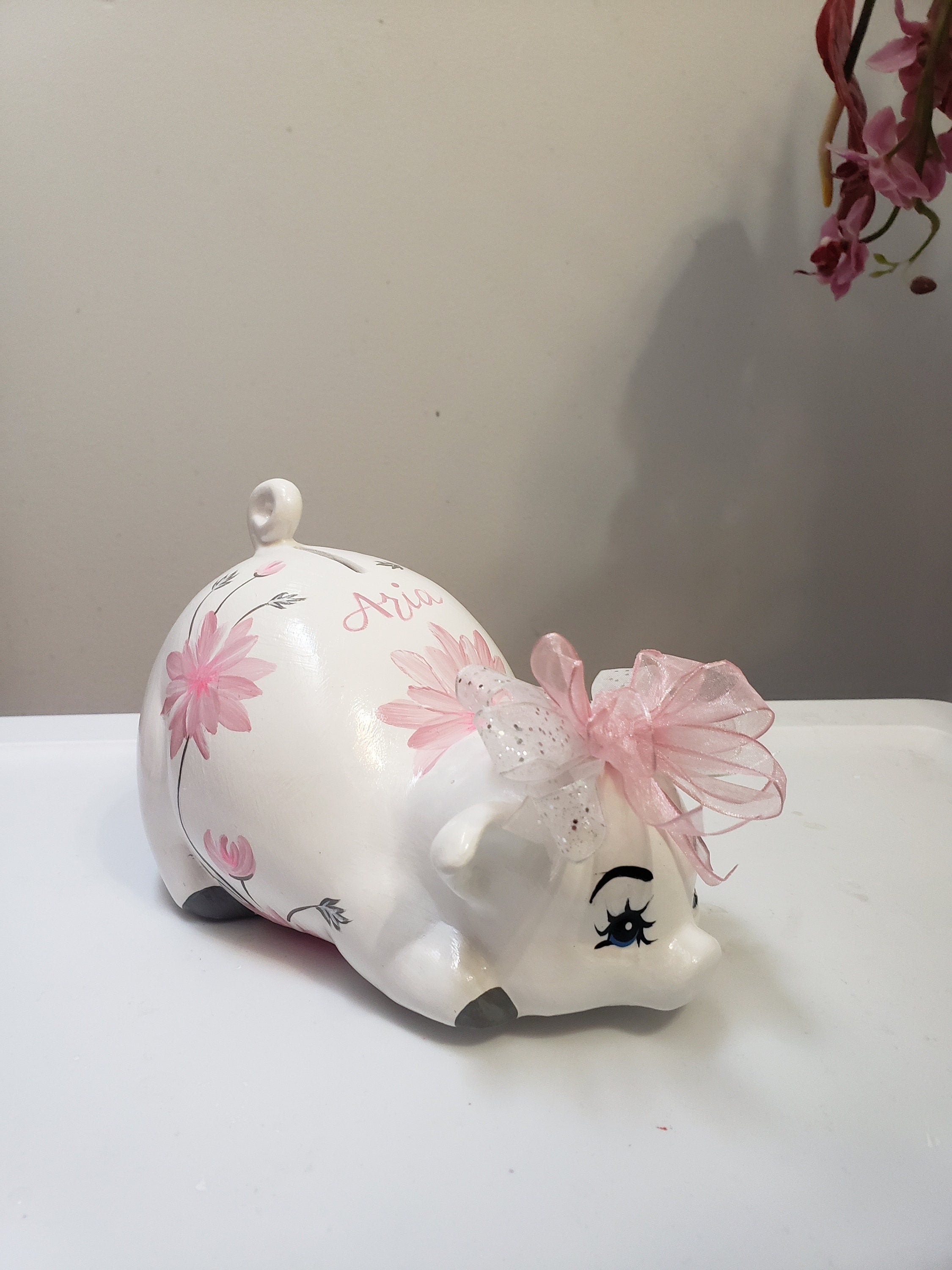 Piggy bank/personalized piggy bank/custom piggy bank/girls piggy bank/ceramic piggy bank/baby gift/baby shower gift/birthday gift