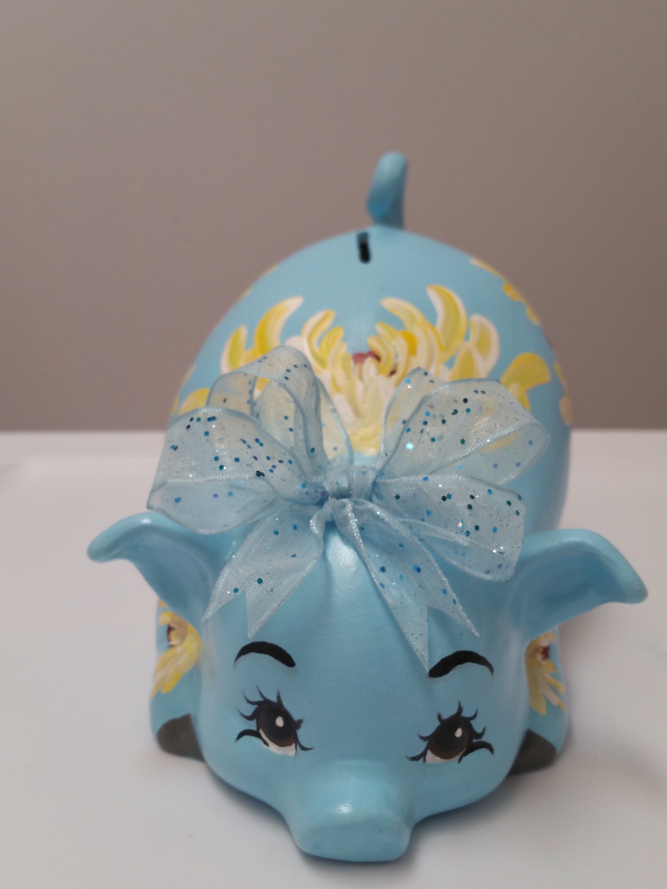 Piggy bank/personalized piggy bank/custom piggy bank/girls piggy bank/ceramic piggy bank/baby gift/baby shower gift/birthday gift