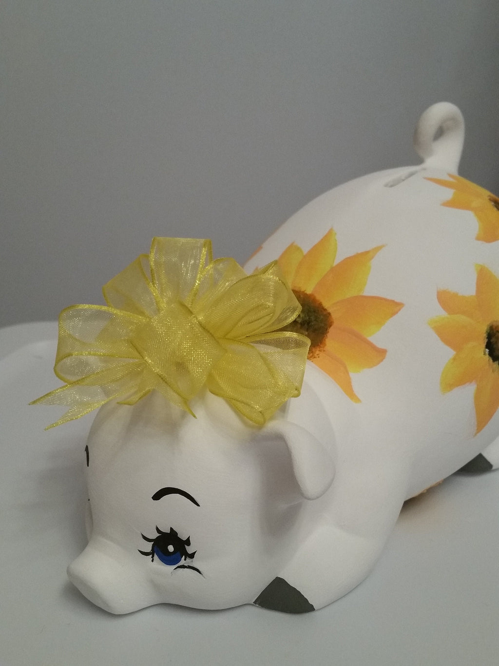 Piggy bank/personalized piggy bank/custom piggy bank/girls piggy bank/ceramic piggy bank/baby gift/baby shower gift/birthday gift