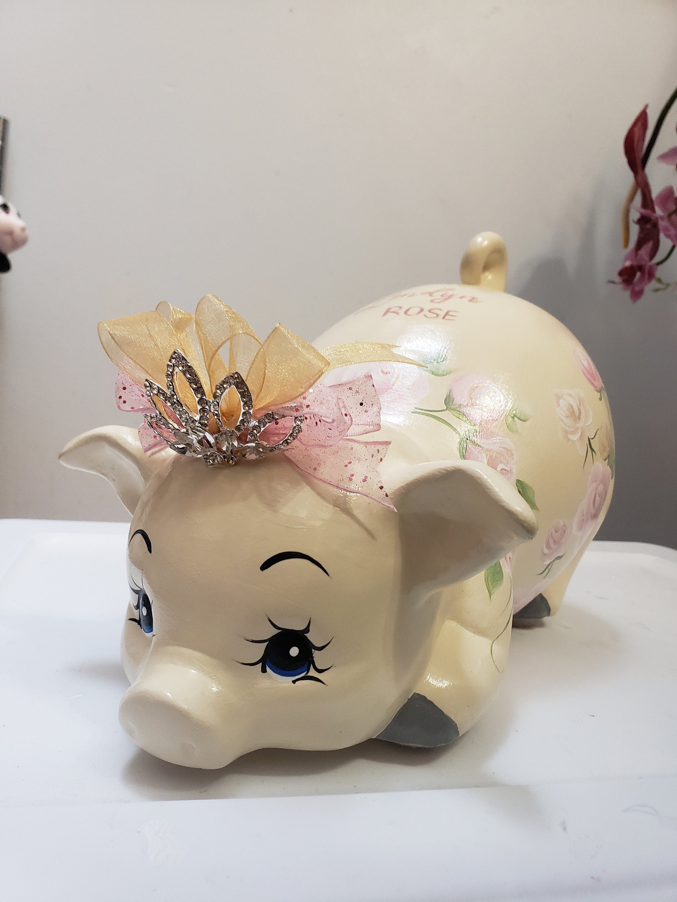 Piggy bank/large piggy bank/girls piggy bank/ceramics piggy bank/baby gift/baby shower gift