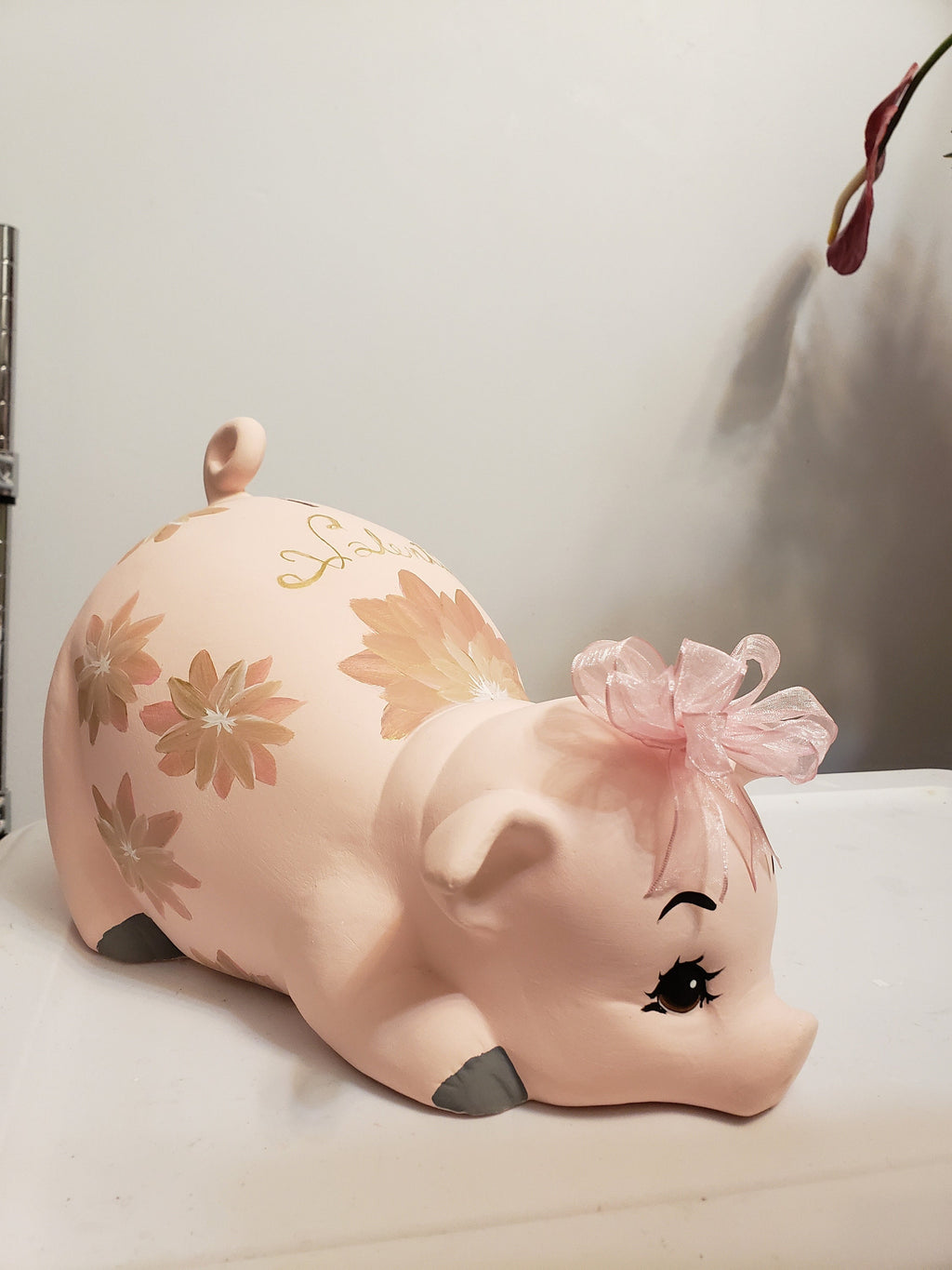 Piggy bank/Small piggy bank/girls piggy bank/ceramics piggy bank/baby gift/baby shower gift