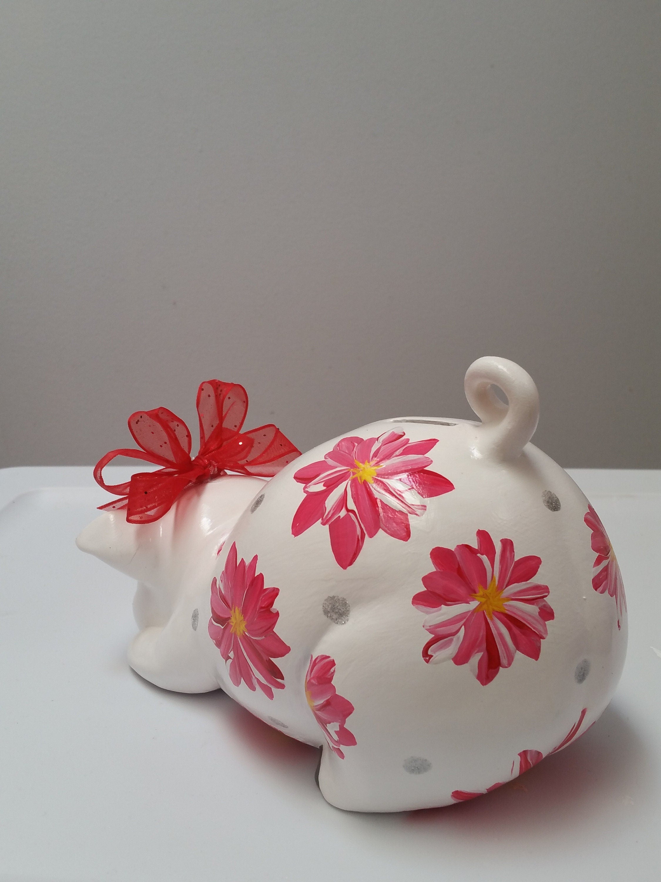 Piggy bank/personalized piggy bank/custom piggy bank/girls piggy bank/ceramic piggy bank/baby gift/baby shower gift/birthday gift