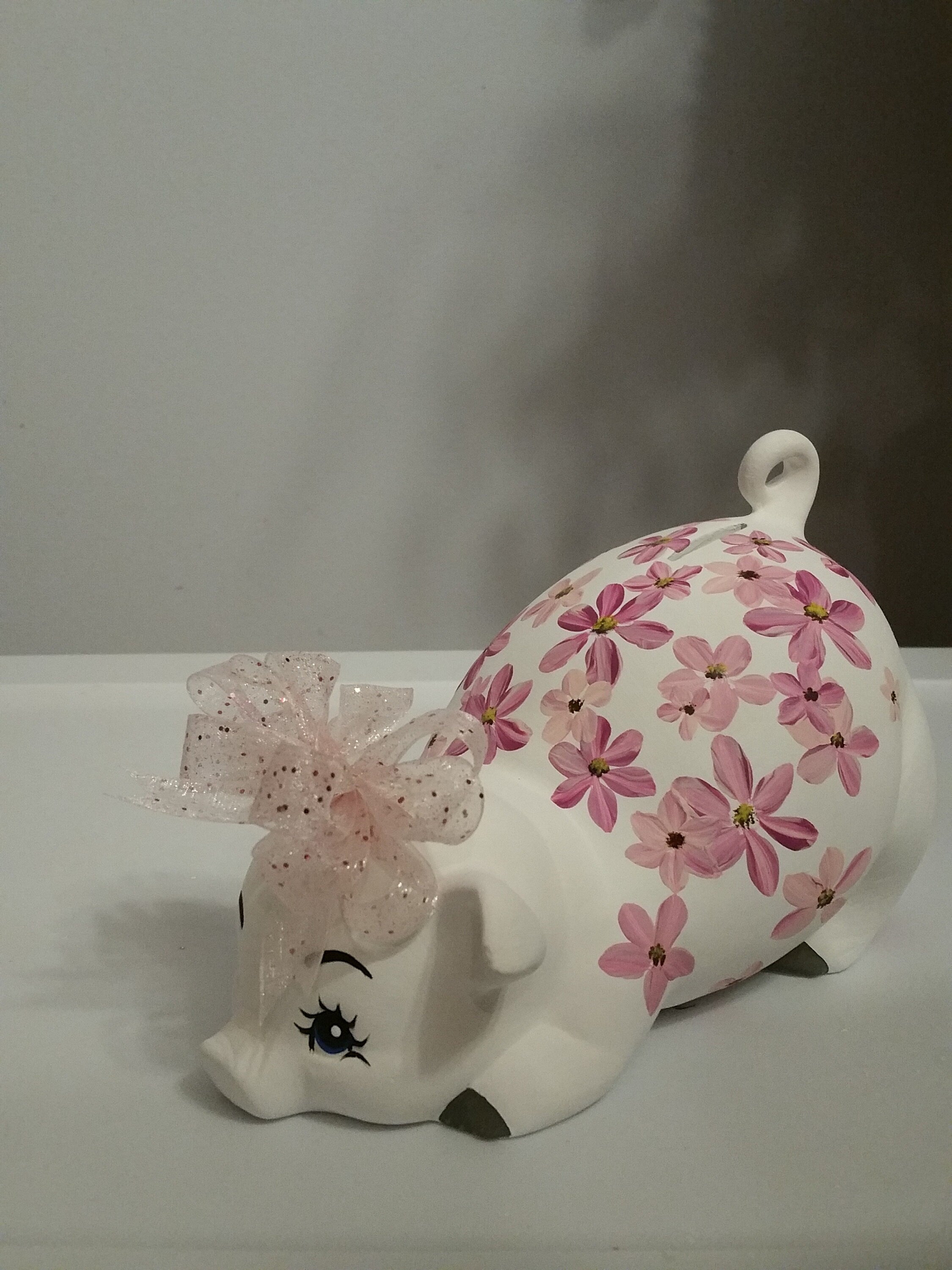 Piggy bank/personalized piggy bank/custom piggy bank/girls piggy bank/ceramic piggy bank/baby gift/baby shower gift/birthday gift