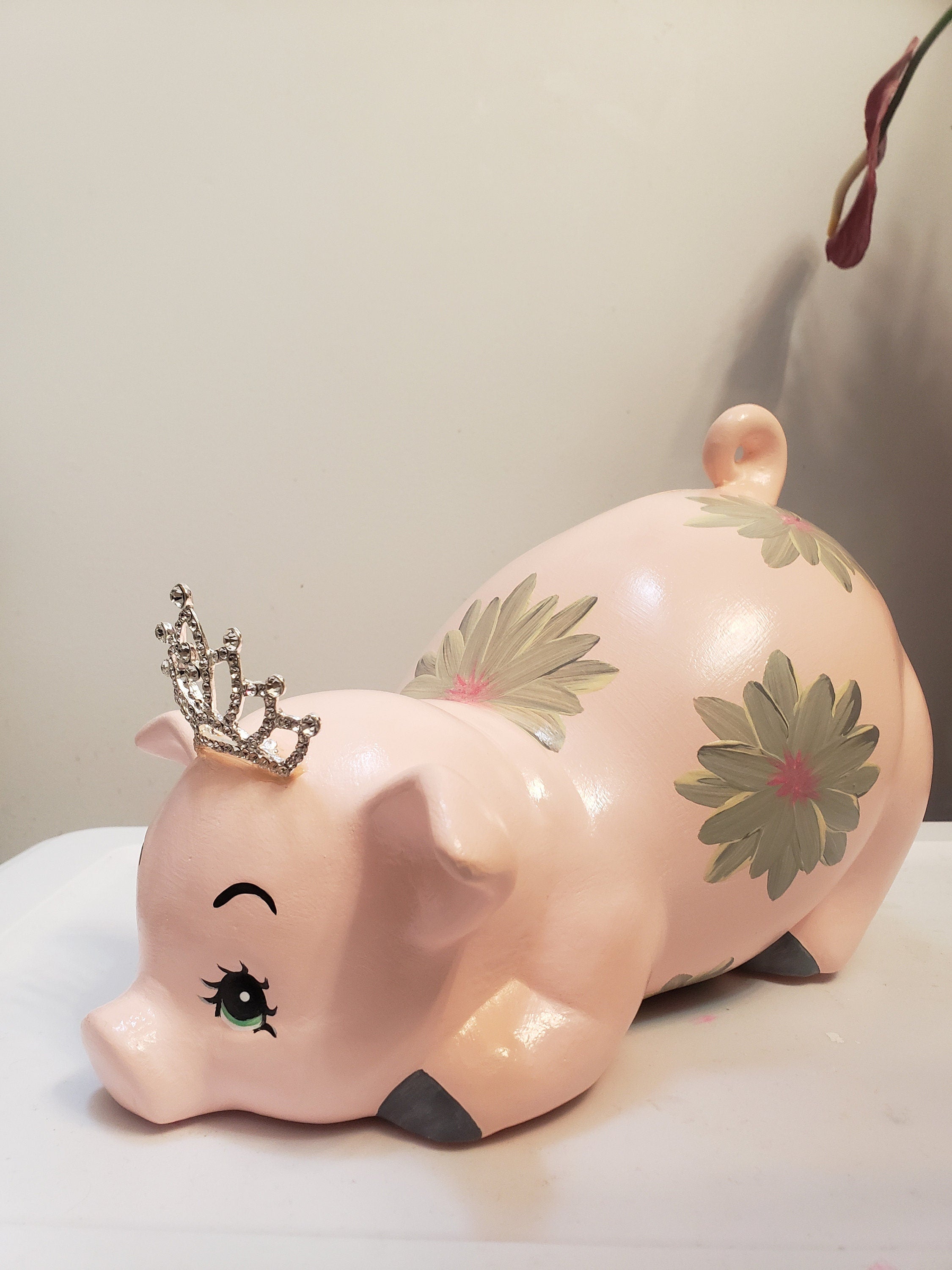 Piggy bank/large piggy bank/girls piggy bank/ceramics piggy bank/baby gift/baby shower gift