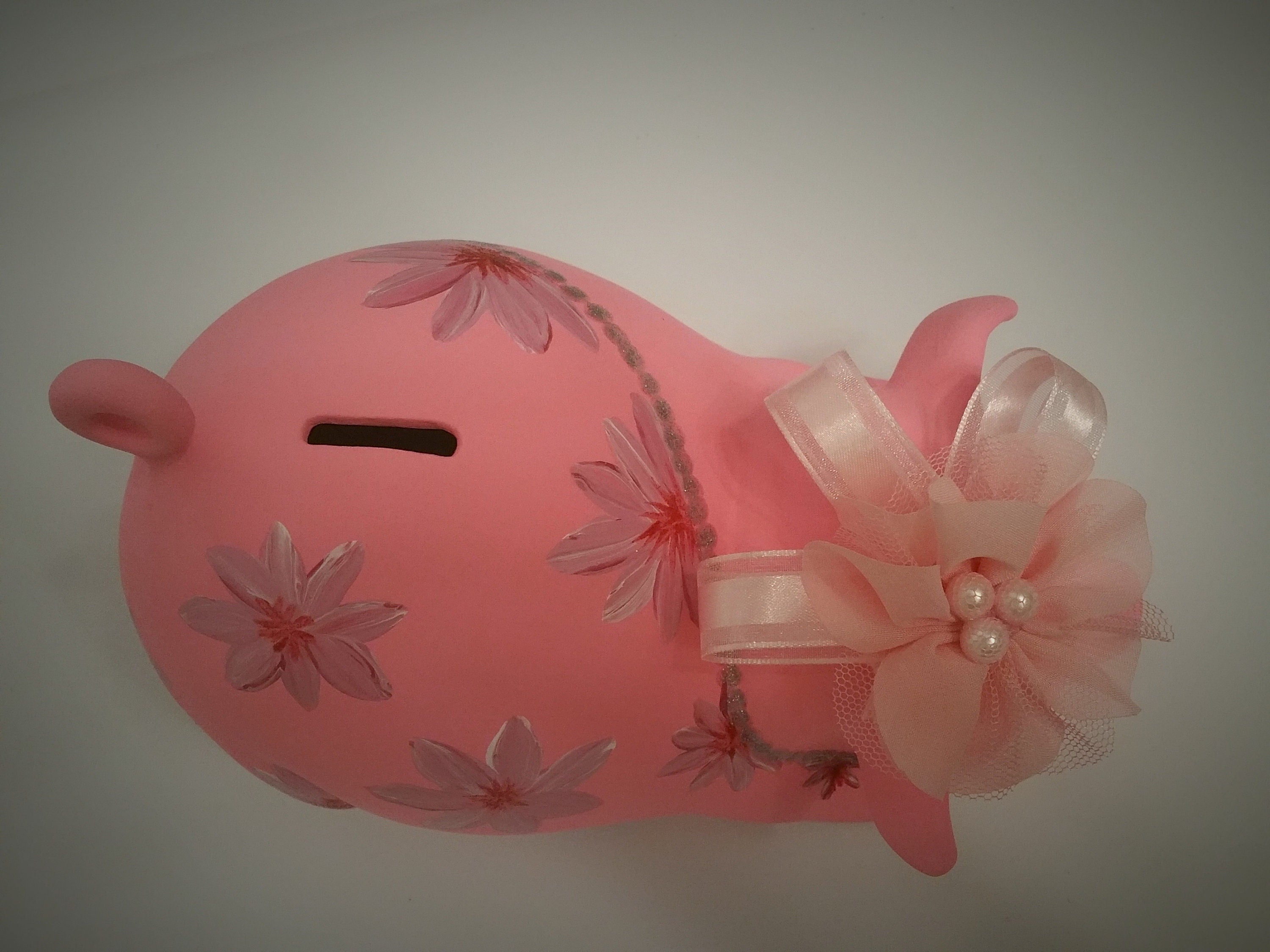Piggy bank/girls piggy bank/personalized piggy bank/custom piggy bank/baby gift/baby shower gift/birthday gift