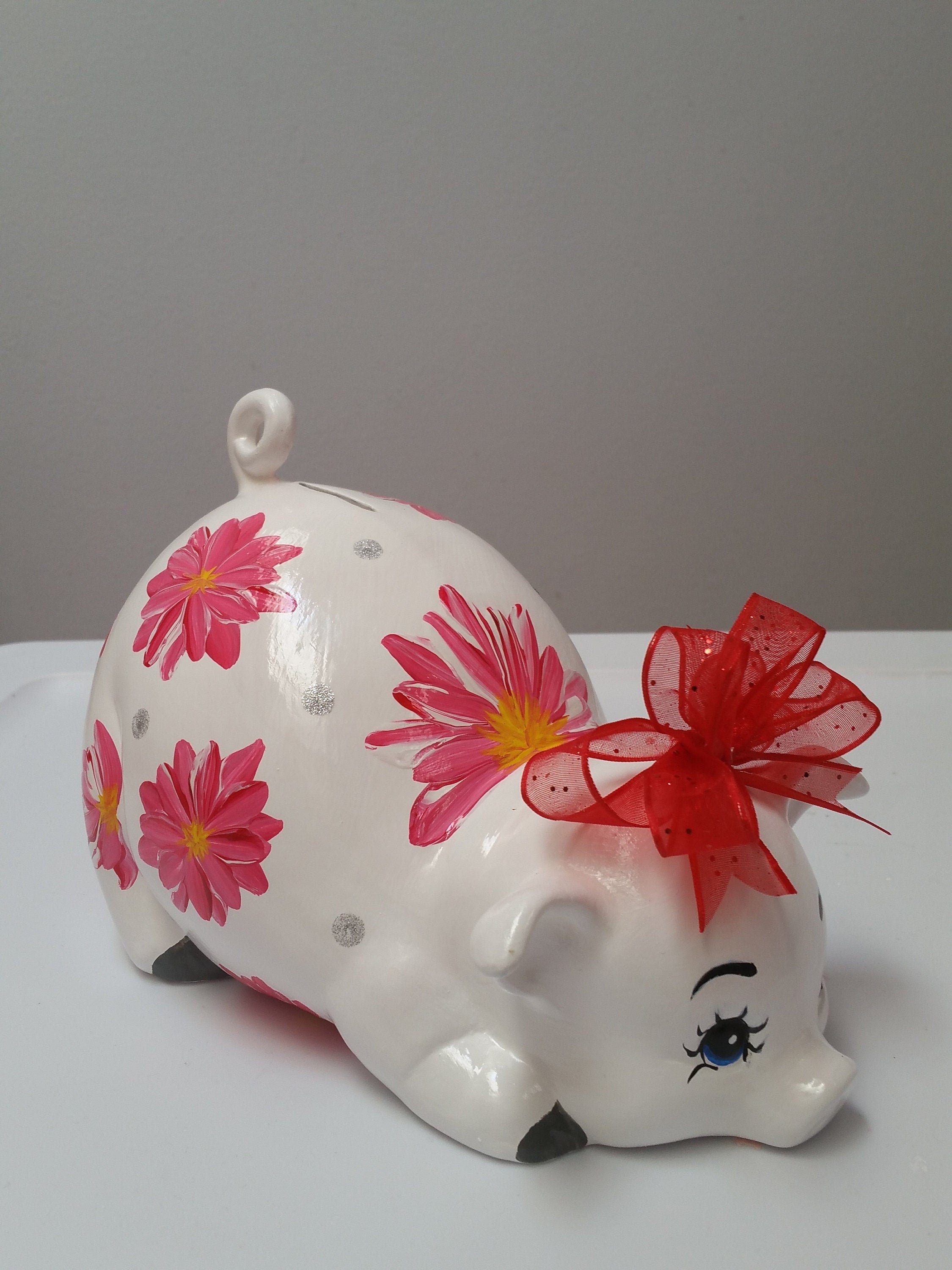 Piggy bank/personalized piggy bank/custom piggy bank/girls piggy bank/ceramic piggy bank/baby gift/baby shower gift/birthday gift