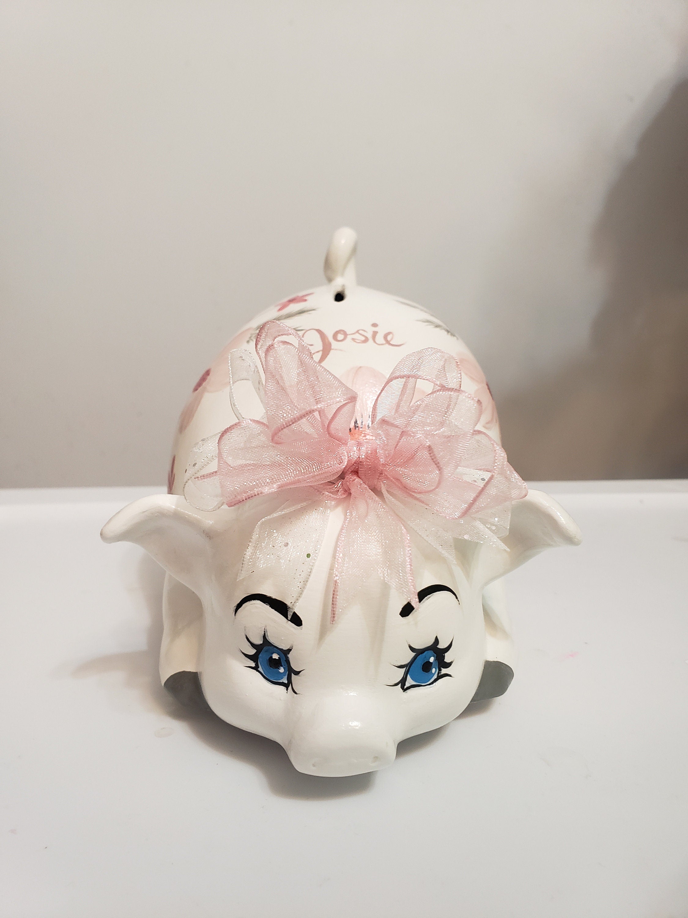 Piggy bank/personalized piggy bank/custom piggy bank/girls piggy bank/ceramic piggy bank/baby gift/baby shower gift/birthday gift