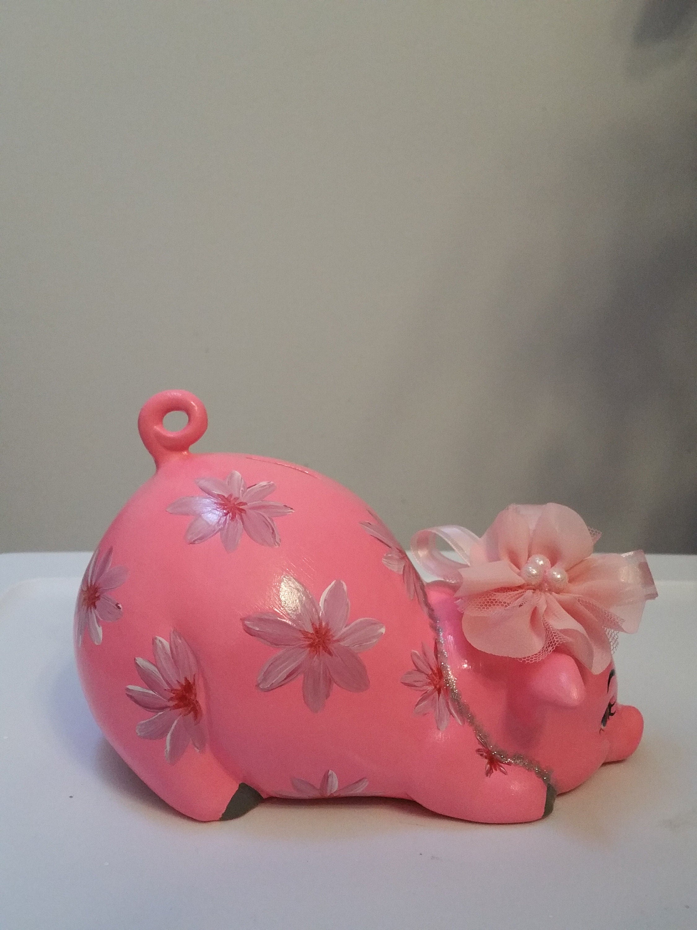 Piggy bank/girls piggy bank/personalized piggy bank/custom piggy bank/baby gift/baby shower gift/birthday gift