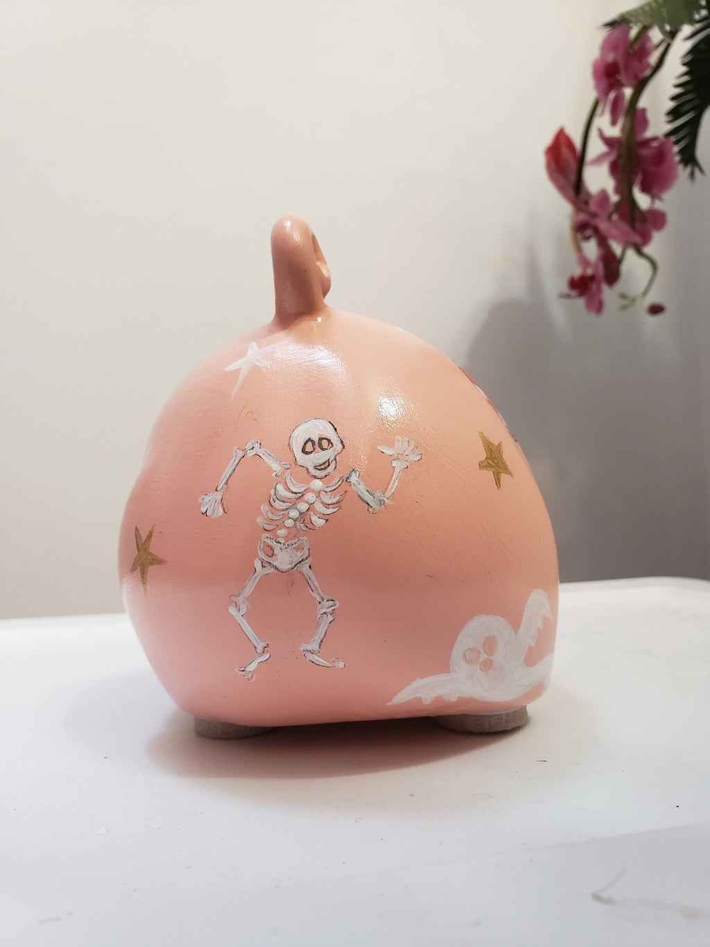 Small-sized, Personalized piggy bank with Halloween theme