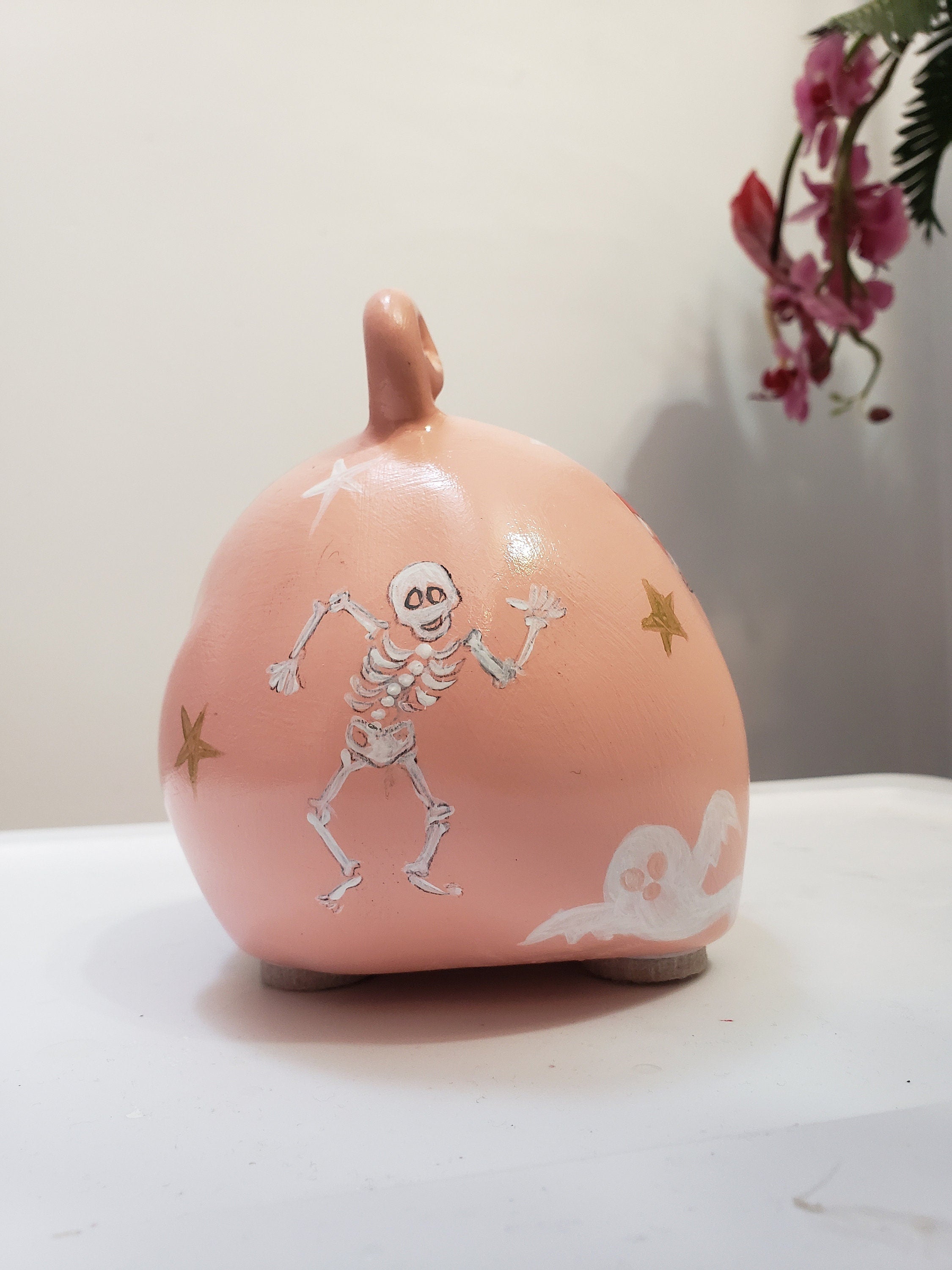 Small-sized, Personalized piggy bank with Halloween theme