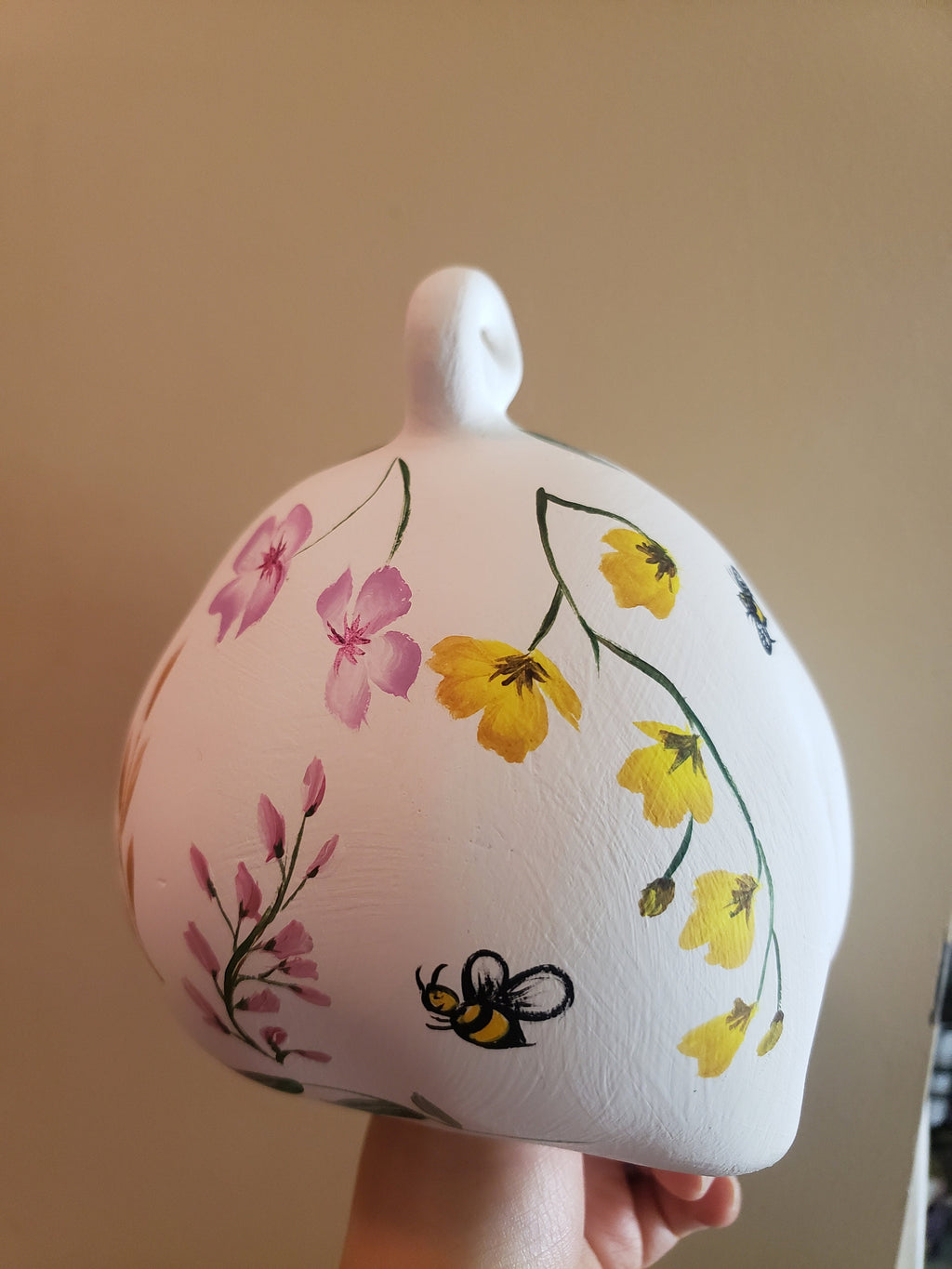 Small-sized, Personalized piggy bank with flowers anh bees