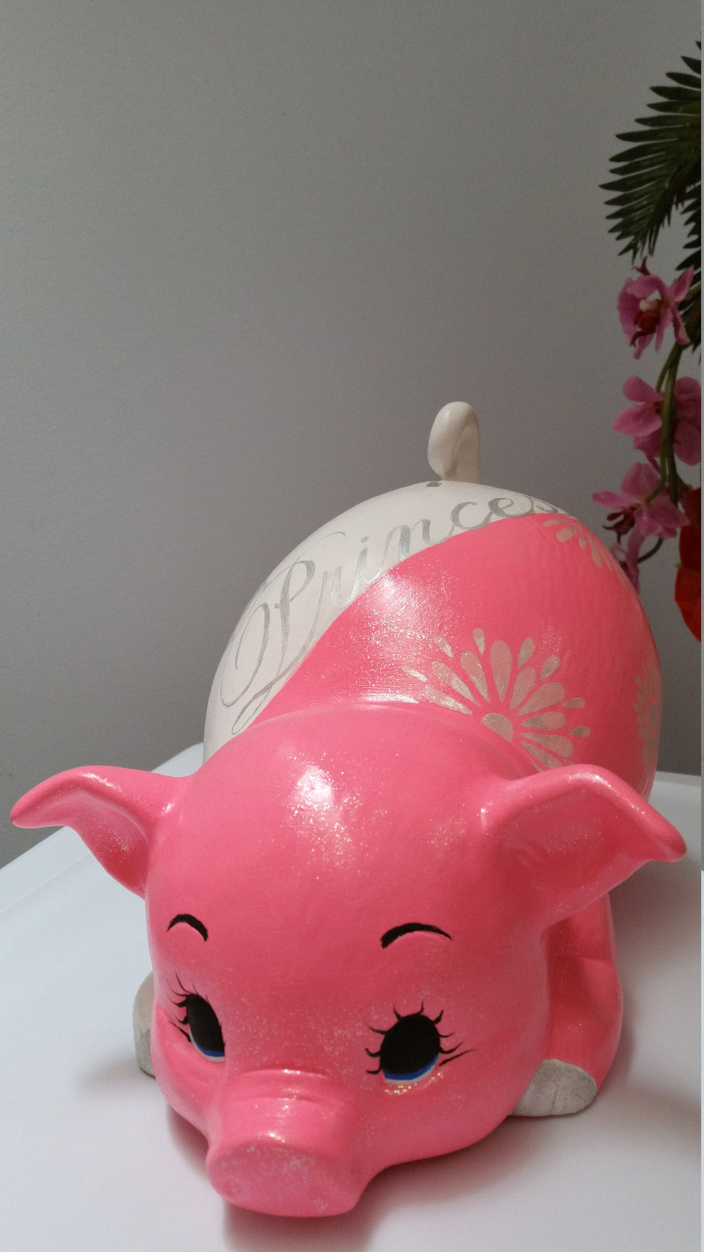 Personalized girls piggy bank, princess piggy bank, baby bank, piggy bank, girls piggy bank/ceramics piggy bank/Baby gift/Baby shower gift