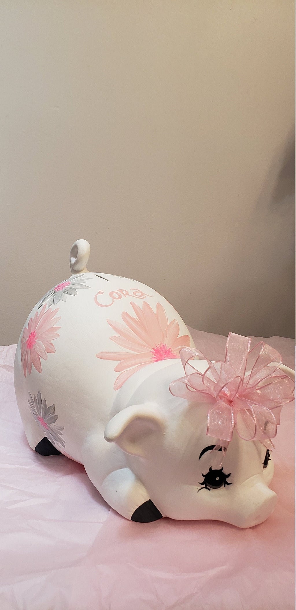 Piggy bank/personalized piggy bank/custom piggy bank/girls piggy bank/ceramic piggy bank/baby gift/baby shower gift/birthday gift