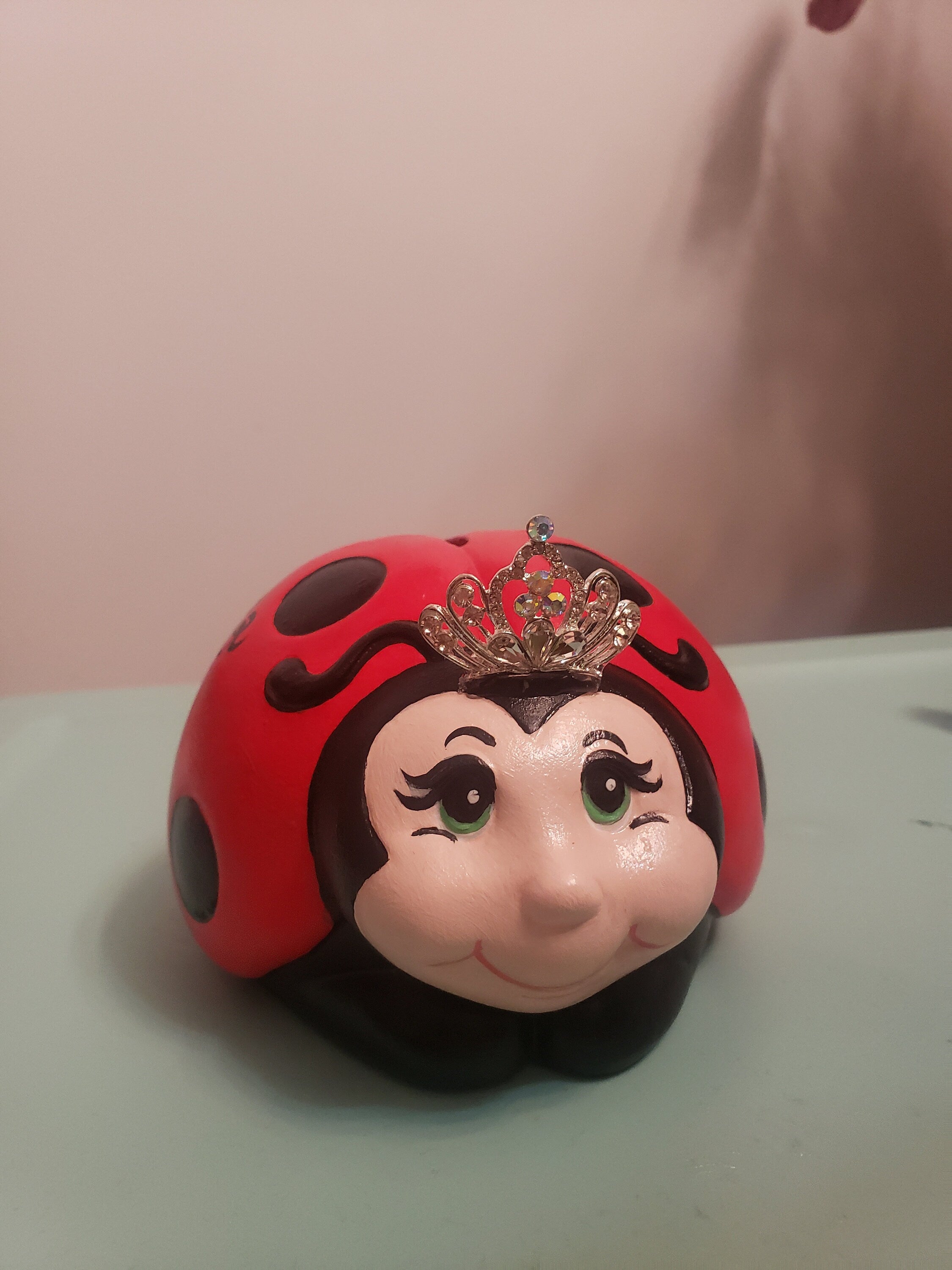 Personalized girls bank/lady bug bank/piggy bank/baby bank/Baby gift/Baby shower gift