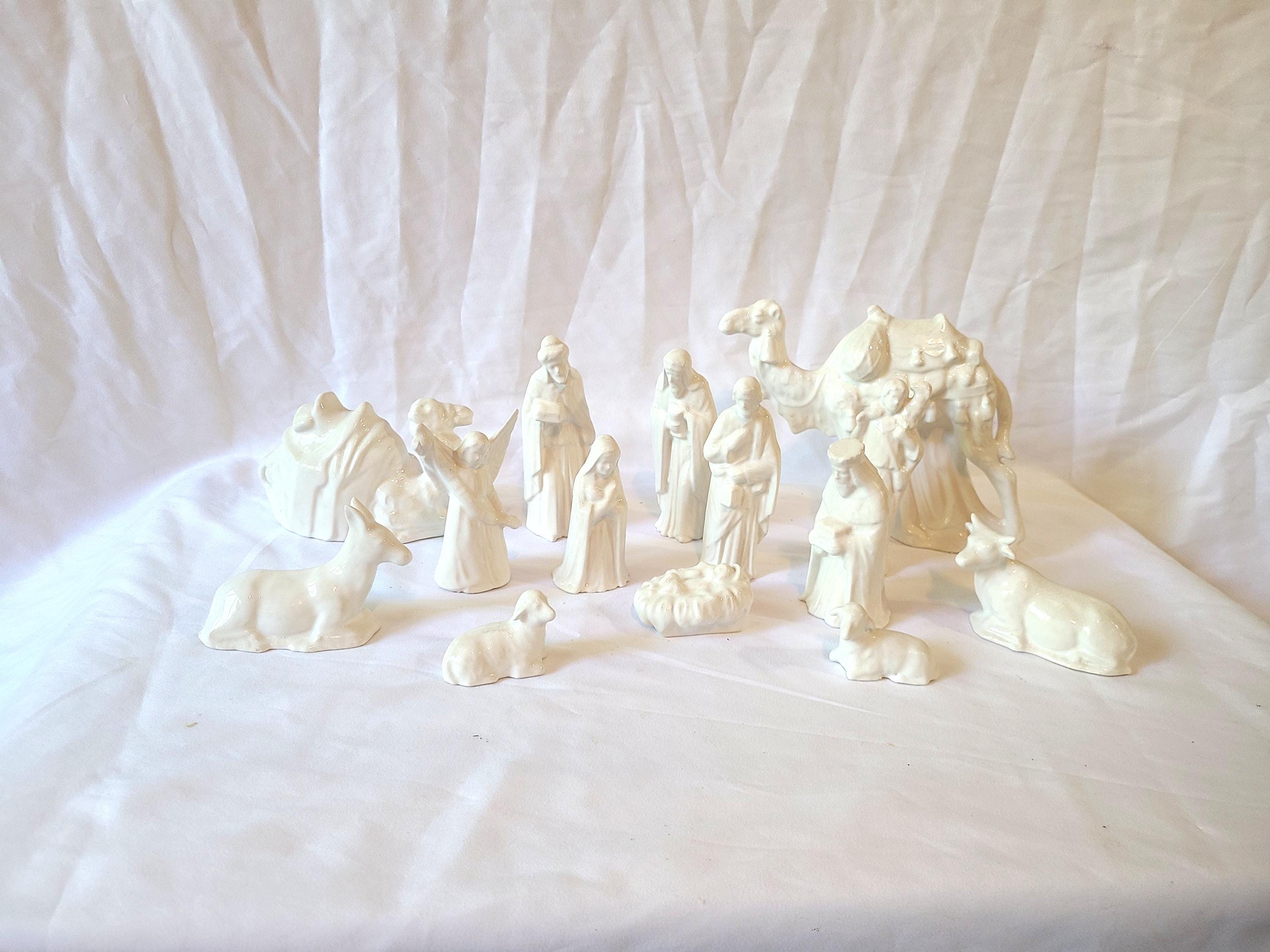 Nativity set: Medium Glazed Ceramic Nativity
