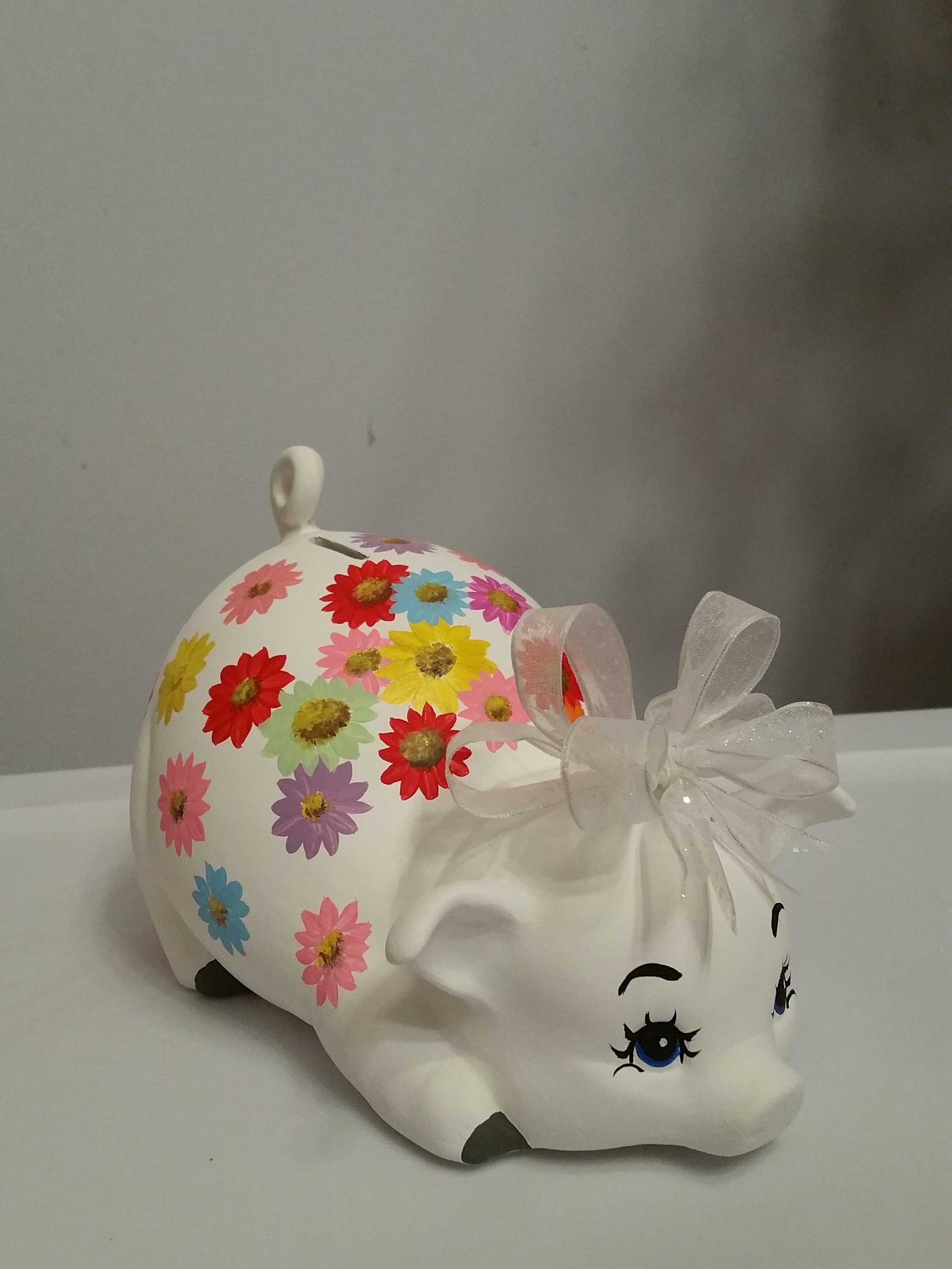 Piggy bank/personalized piggy bank/custom piggy bank/girls piggy bank/ceramic piggy bank/baby gift/baby shower gift/birthday gift
