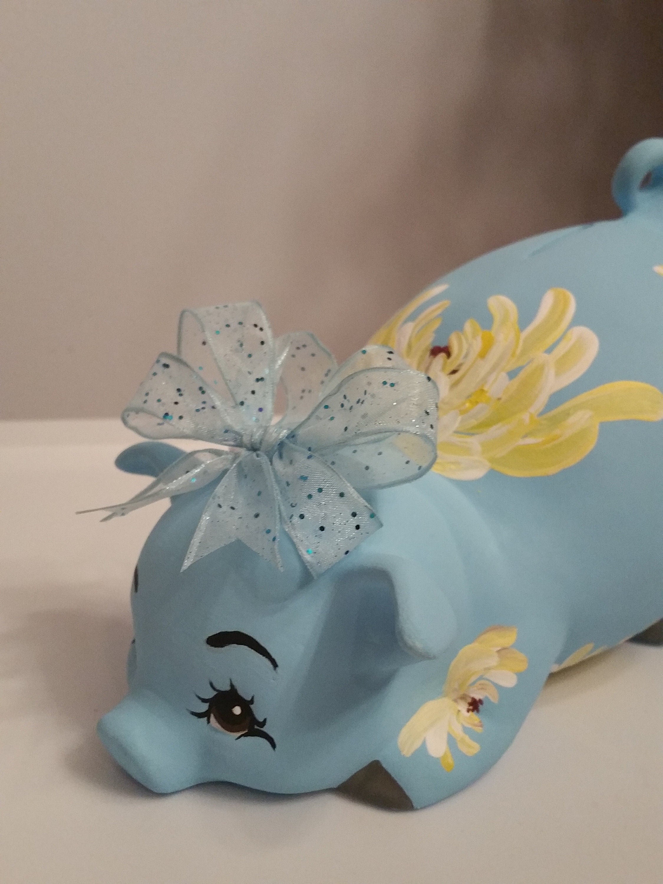 Piggy bank/personalized piggy bank/custom piggy bank/girls piggy bank/ceramic piggy bank/baby gift/baby shower gift/birthday gift