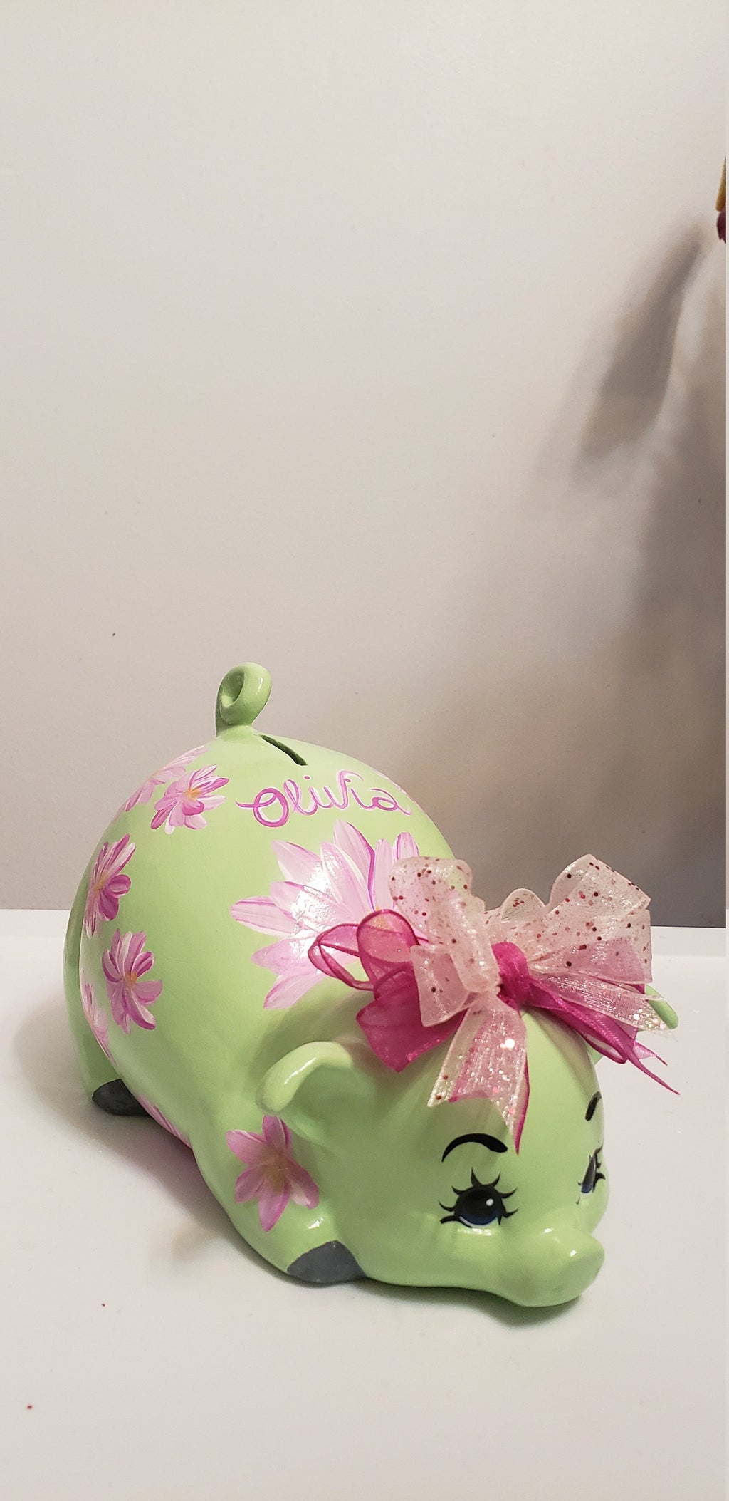 Piggy bank/Personalized piggy bank/hand-painted piggy bank/girls piggy bank/Baby bank/Baby gift/Baby shower gift/gift